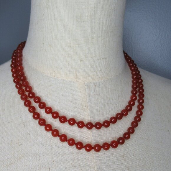 Hand knotted Carnelian bead necklace - Picture 11 of 11